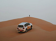 队长同框！赵睿出席詹姆斯中国行活动 开心与现场球迷打招呼